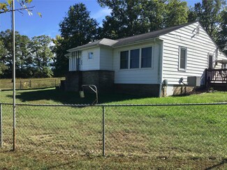 528 E Highway 8, Steelville, MO 65565