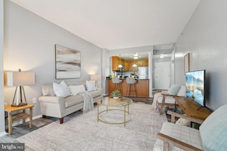 28 Allegheny Ave Unit 2201, Towson, MD 21204