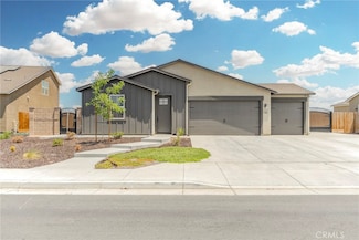 14308 Cloverdale Ln, Bakersfield, CA 93314