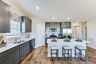 2126 Ardmore Place, Shakopee, MN 55379