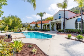 44240 La Cruz Dr, Temecula, CA 92590