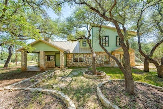 1217 Lost Oak Trail, Johnson City, TX 78636