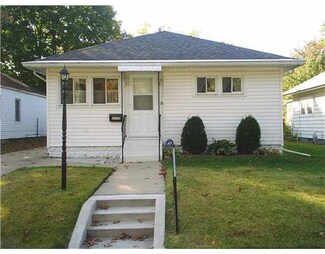 1317 Wilber St, South Bend, IN 46628