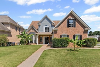 5605 Martin Grove Dr NW, Lilburn, GA 30047