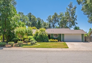 839 Oakmont Dr, Redding, CA 96003