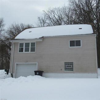 750 Clearview Ave, Akron, OH 44314