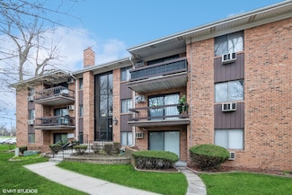 956 Olive Rd Unit A1, Homewood, IL 60430
