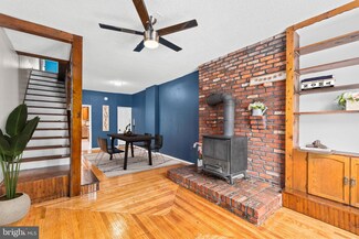 118 N King St, Gloucester City, NJ 08030
