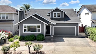 888 Starr Cir, Windsor, CA 95492