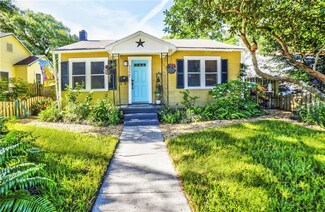 2566 14th Ave N, Saint Petersburg, FL 33713