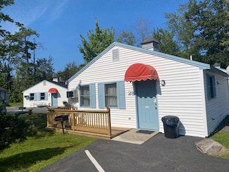 22 Ocean Park Rd Unit 128, Saco, ME 04072