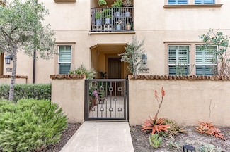 606 El Paseo, Lake Forest, CA 92610