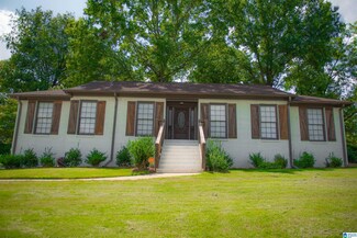 1413 Winola Ln, Birmingham, AL 35235
