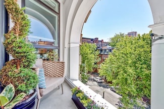 771 Harrison Ave Unit 410, Boston, MA 02118