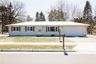2319 Bartlett Ave, Altoona, WI 54720