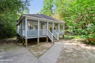 9726 Limu Place, Diamondhead, MS 39525