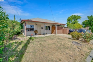 23 Island View Dr, Pittsburg, CA 94565