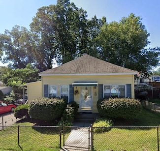 25 Echo Ave, East Weymouth, MA 02189