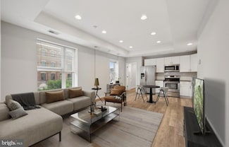 1200 N 5th St Unit 3, Philadelphia, PA 19122
