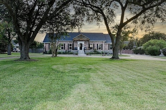 20 Timberly Dr, Lake Charles, LA 70605