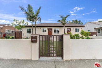 6915 Encino Ave, Van Nuys, CA 91406