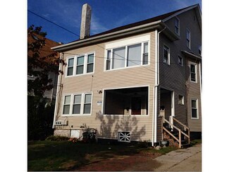 220 Melrose St, Providence, RI 02907