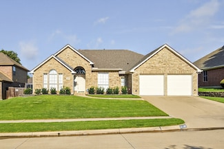 4611 Paddington Ln, Grand Prairie, TX 75052