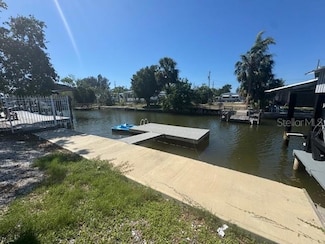 6833 Flicker Ln, Hudson, FL 34667