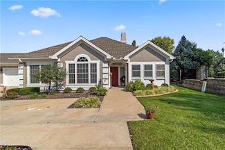 11020 Charlotte St, Kansas City, MO 64131