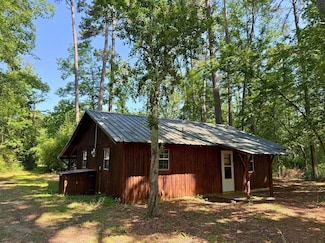 156 Bald Eagle Dr, Livingston, TX 77351