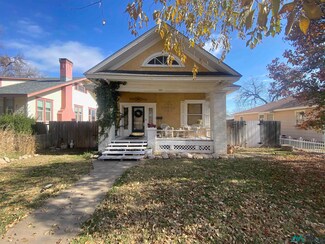 203 S Kentucky Ave, Roswell, NM 88203