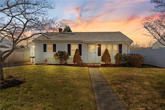 52 Earl St, West Warwick, RI 02893