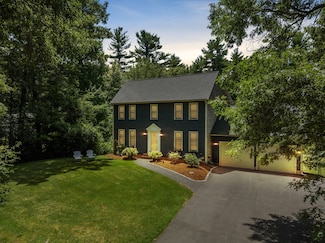 85 Pine St, Norton, MA 02766