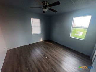 1105 Eastside Dr, Killeen, TX 76543