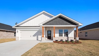 2618 Outlaws Way, Panama City, FL 32405