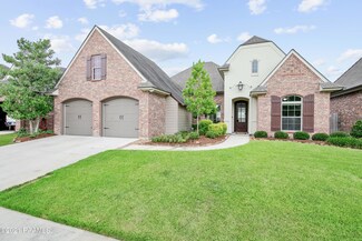 210 Rue de Chambery, Broussard, LA 70518