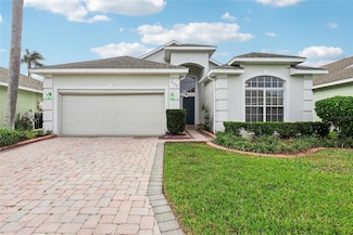 235 Royal Palm Dr, Davenport, FL 33837