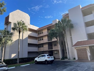 9520 Seagrape Dr Unit 203, Davie, FL 33324