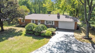 7480 Plumb Rd, Galena, OH 43021