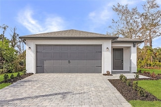 816 General D MacArthur Ave, Labelle, FL 33935