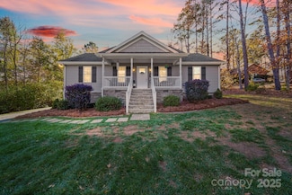 1223 Rainbow Dr, Oakboro, NC 28129