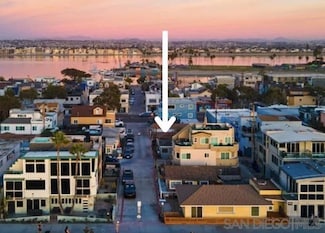 713 San Jose Place, San Diego, CA 92109