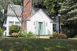 309 Wakewa Ave, South Bend, IN 46617