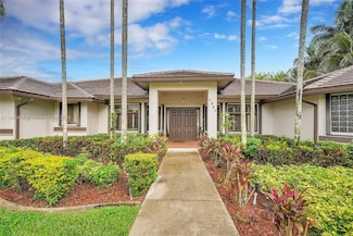 5490 Castlegate Ave, Davie, FL 33331