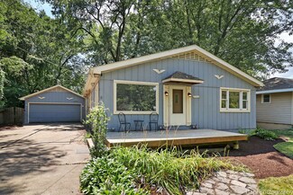 35752 N Marine Dr, Fox Lake, IL 60020