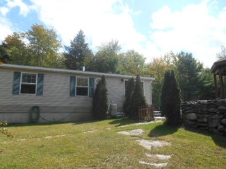 140 Pine Ridge Rd, Middleton, NH 03887