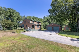 48 Boyle Rd, Buxton, ME 04093