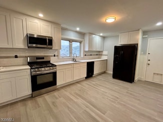 227 N 15th St, Bloomfield, NJ 07003