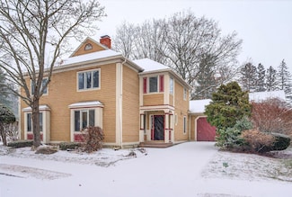 18 Stoneledge Dr, Portland, ME 04102