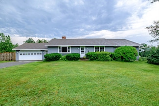 704 Brighton Hill Rd, Minot, ME 04258